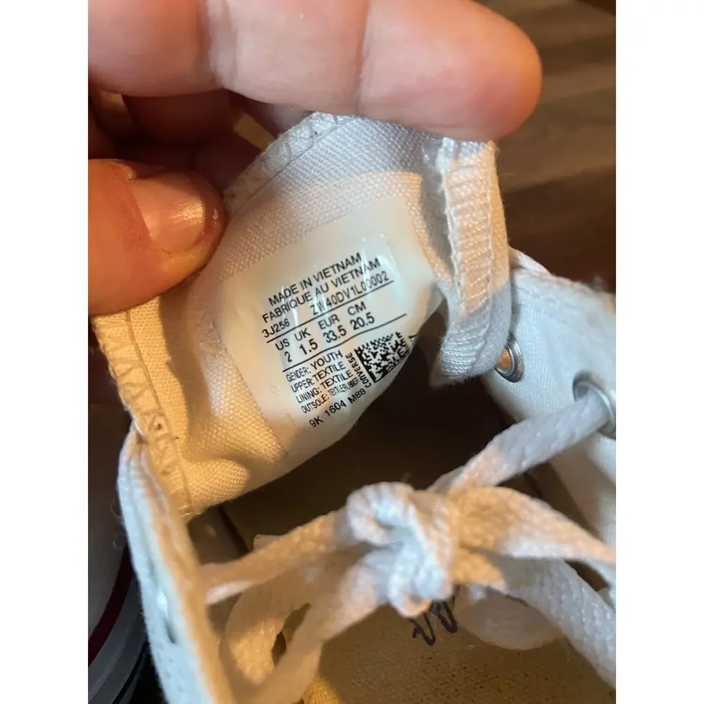 6/$25 Y2 Classic Red, White, and Blue Low Rise Converse